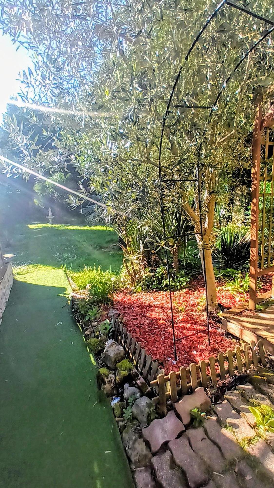 Gite Du Jardin Secret Сен-Валері-сюр-Сомм Екстер'єр фото